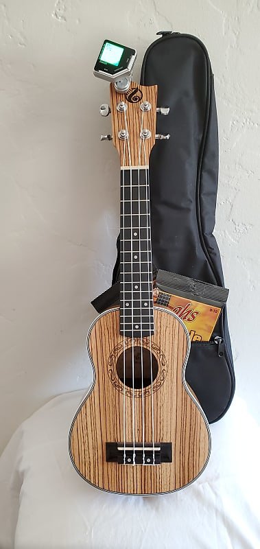 Grape ukulele store