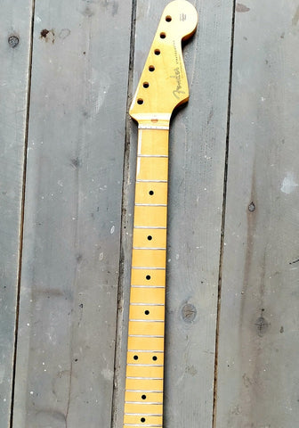 Fender Vintage Strat soft V neck