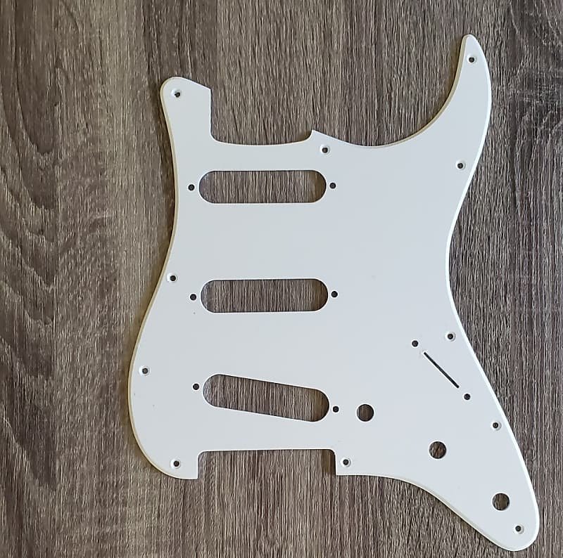 TGPS Strat Style White S/S/S Pickguard